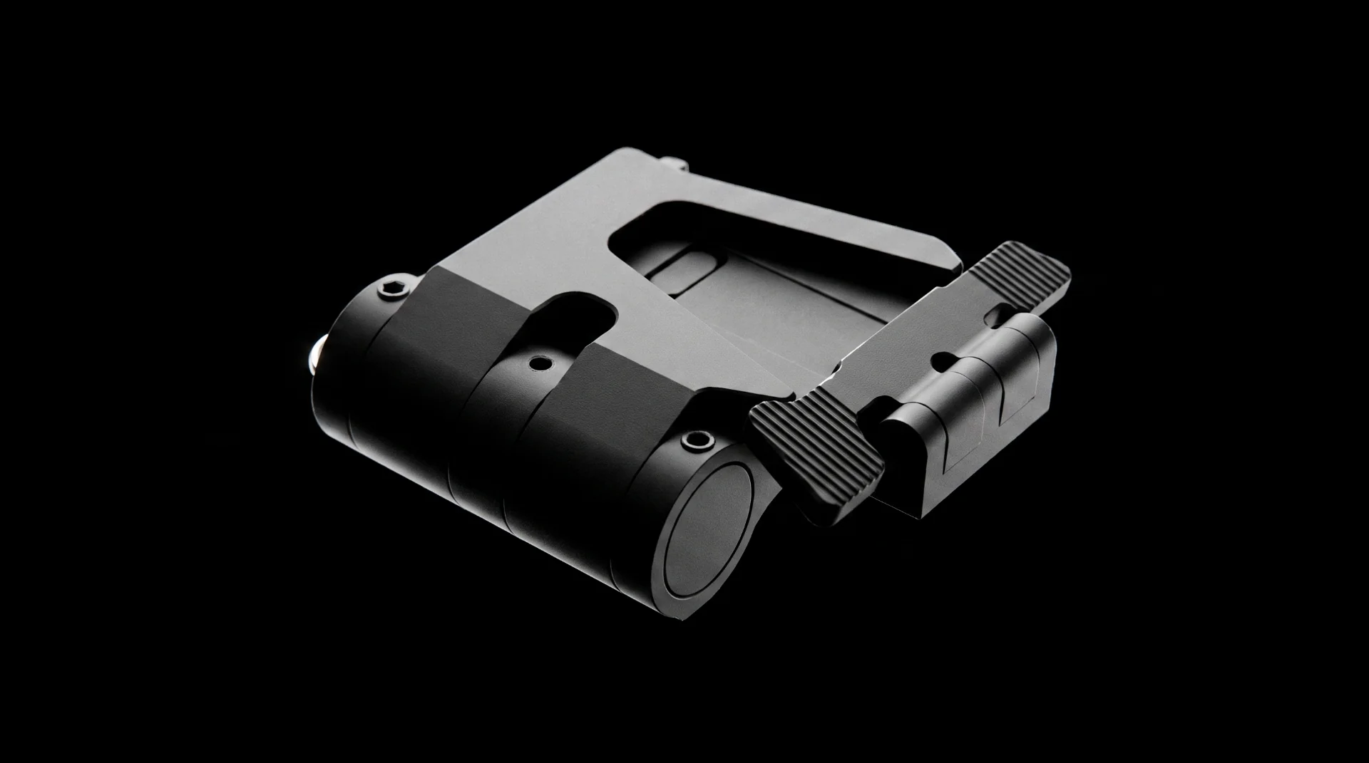 Low-profile 90-degree flip-to-side QD dovetail mount