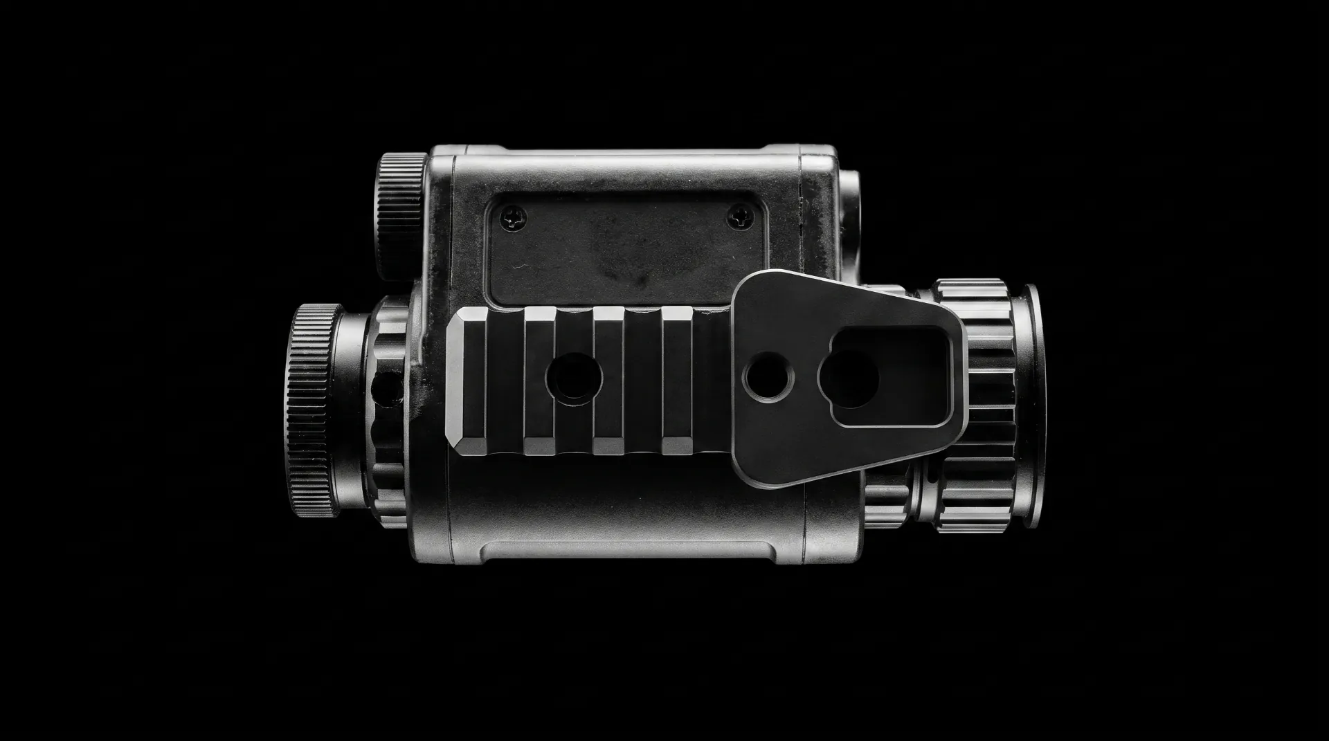 Top-down view of the PREDATOR dovetail and 1913 mounting interfaces